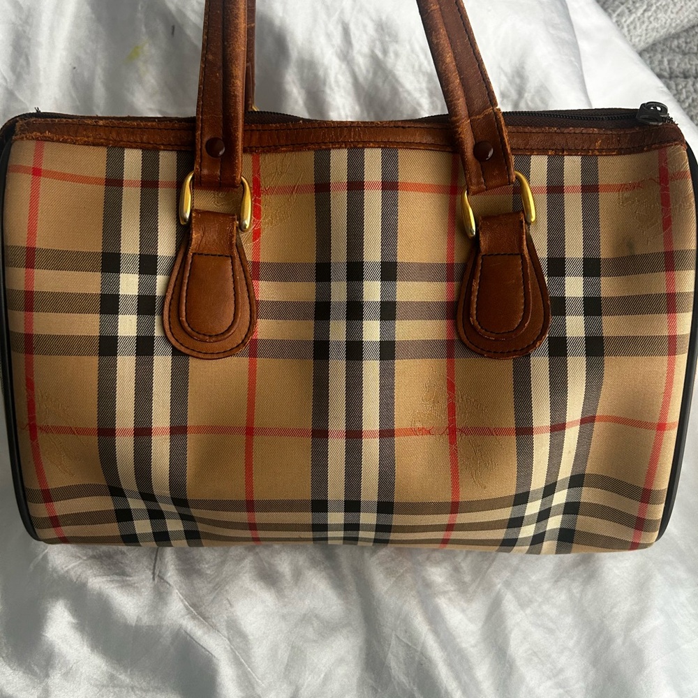 Burberry Brown and Tan Checkered Duffel/Tote bag - Picture 3 of 8